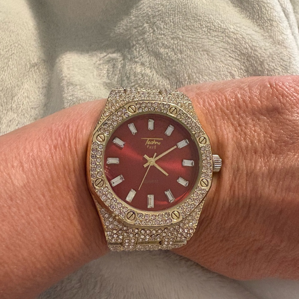 Men's 44mm Nugget Techno Pave CZ Gold Plated Metal Band Watch 7” NEW Battery.